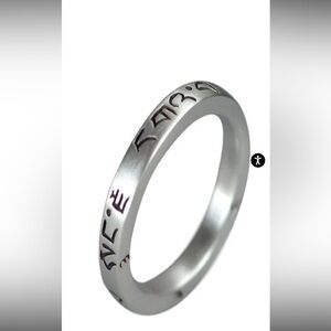 Me & Ro Silver Engraved Ring